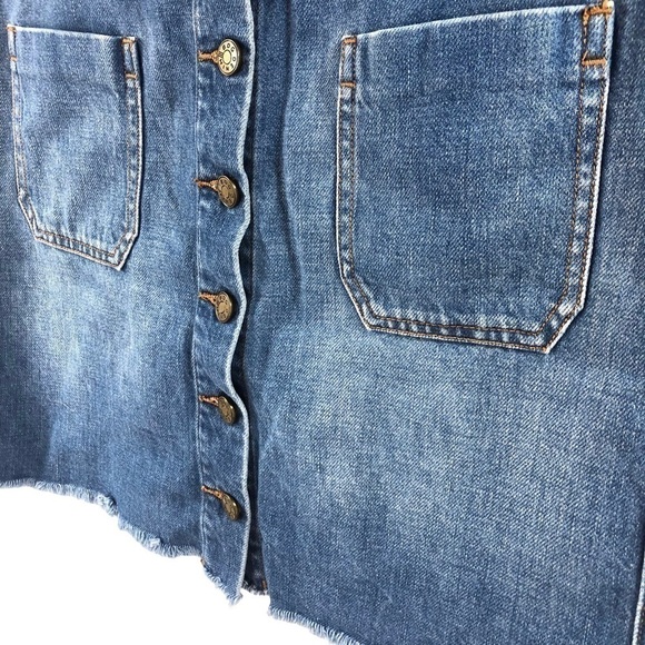 UO BDG Denim Mini Skirt Button Front Patch Pocket Sz M Medium Wash 100% Cotton - Picture 4 of 7